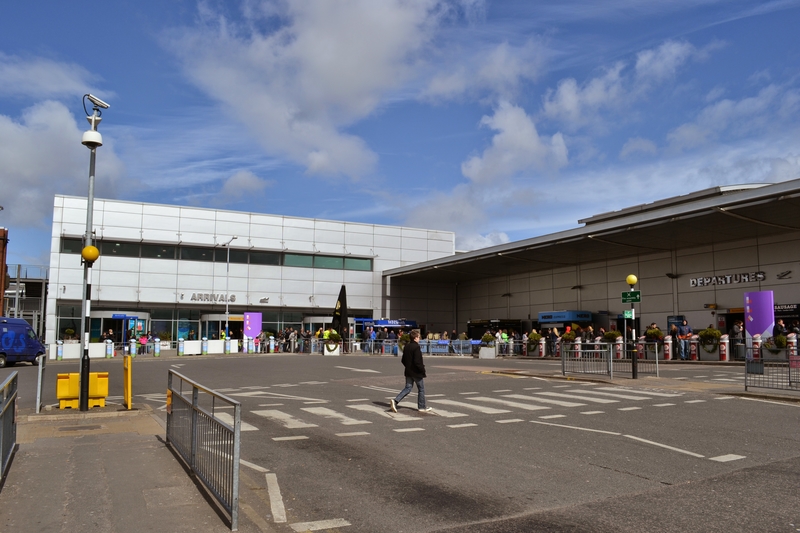 Luton International Airport serves London greater area in United Kingdom. 